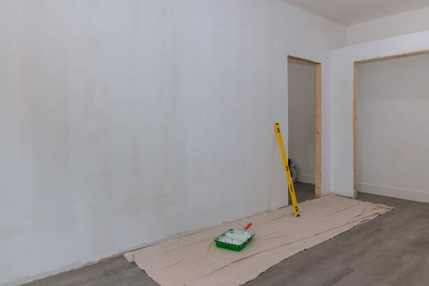 Best Emergency Mold Remediation  in Dunnstown, PA